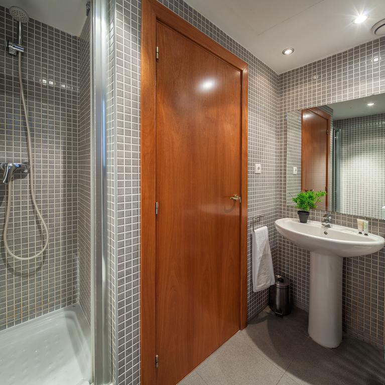 Habitat Apartments Carders Barcelona Rum bild